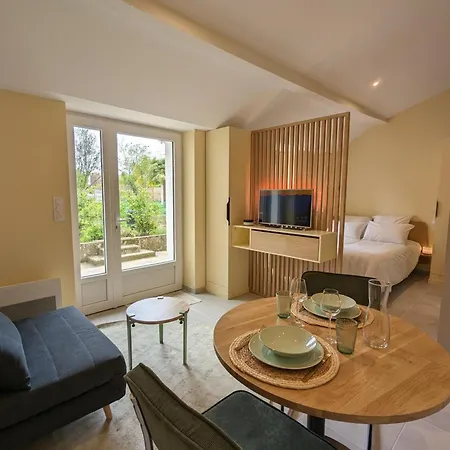 Confort à Avec Terrasse, Proche Transports, Idéale Pour Couples Et Bébés. - Fr-1-653-231 * Angoulême